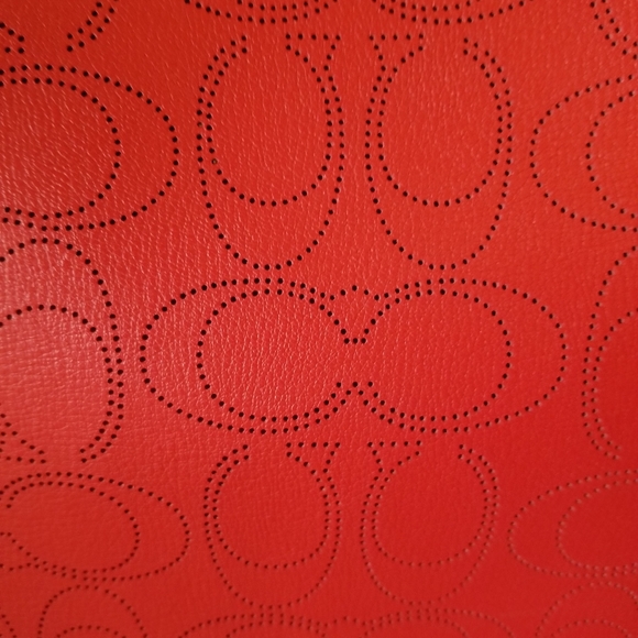 Coach purse - Picture 2 of 13